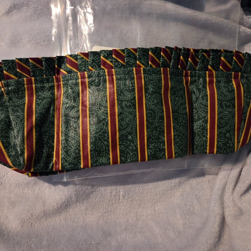 Longaberger Holiday Cheer Stand Up Liner